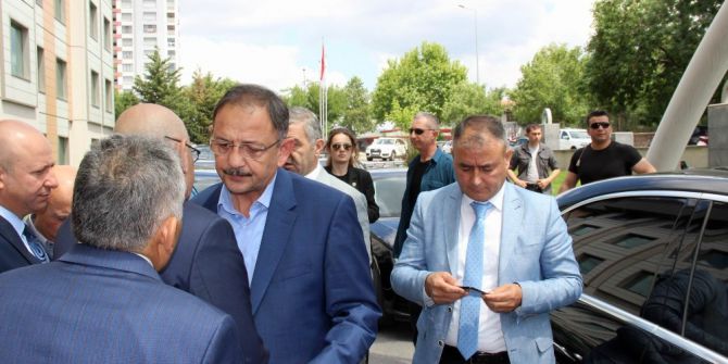 Bakan Özhaseki’nin Annesi Vefat Etti