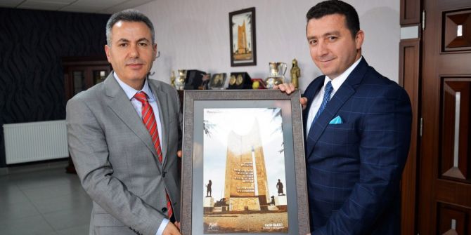 Vali Elban’dan Veda Ziyareti