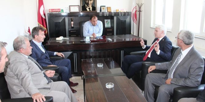 Dev Kurum Kapanıyor