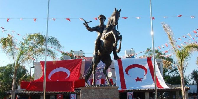 Kktc Lapta’ya Atatürk Heykeli