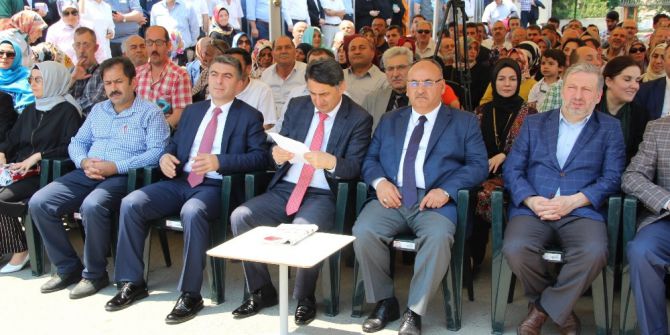 Ümraniye Belediyesi Yeni Sosyal Hizmet Binasının Temelini Attı