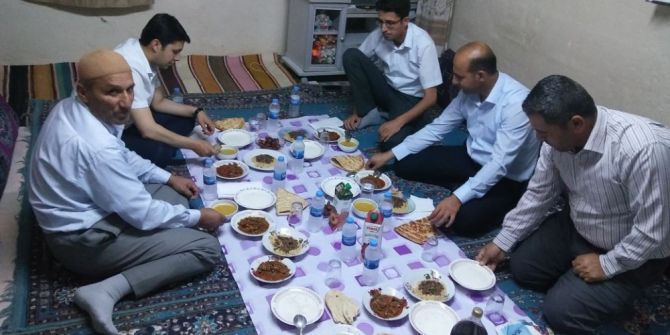 Samsat Kaymakamı Yıldırım Şehit Ailesi İle İftar Açtı