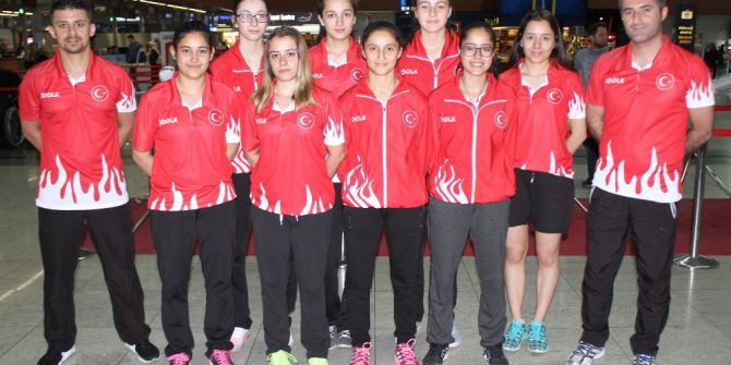 Genç Kadın Masa Tenisi Milli Takımı, Hazırlıklarını Romanya’da Sürdürecek