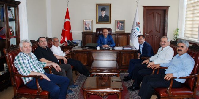 Meşhur Çiğköfteci Ömer Aybak’tan Vali Erin’e Ziyaret