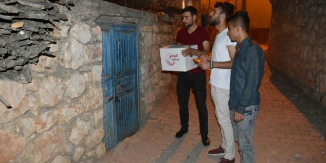 Dargeçit’te Ak Parti’den ‘Gönül Sofrası’ Etkinliği