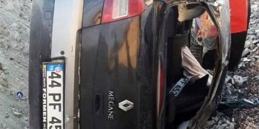 Adıyaman’da Otomobil Takla Attı: 5 Yaralı