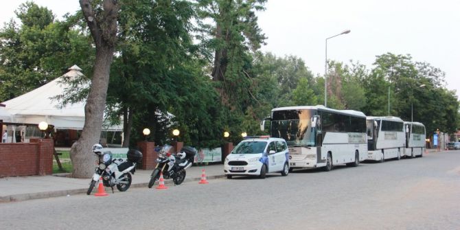 Büyükçekmece Ailesinden Meriç Nehri Kenarında İftar