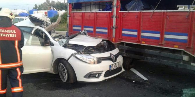 İftar Saati Feci Kaza:1 Ölü 2 Yaralı