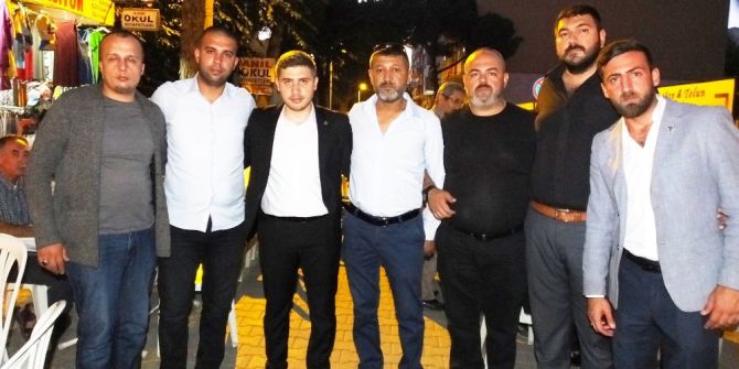 Burhaniyeli Ülkücüler İftar Yemeğinde Buluştu