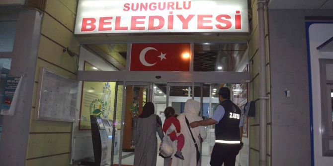 Zabıta Dilencilere Göz Açtırmıyor