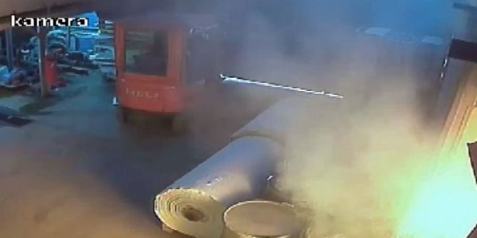 İşçilerin Canlarını Yangından Son Anda Kurtarabildi