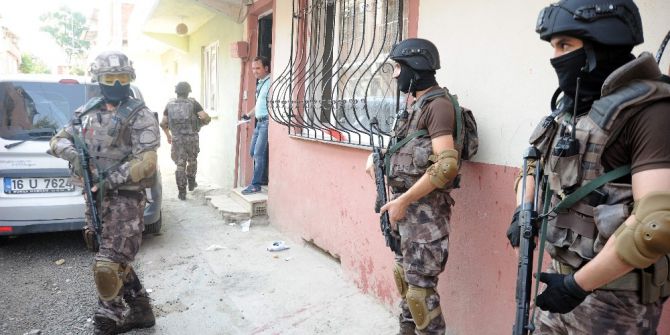 Helikopterli Uyuşturucu Operasyonunda 19 Kişi Tutuklandı