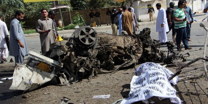 Pakistanda Bombalı Saldırı: 10 Ölü, 18 Yaralı