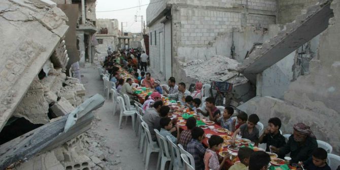 Kuşatma Altındaki Doğu Guta’da Her Gün 4 Bin Kişiye İftar