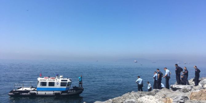 Pendik Sahilde Bir Erkek Cesedi Bulundu