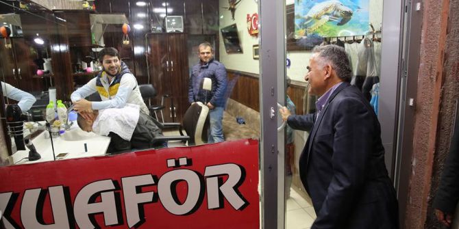 Berber Ve Kuaförlerin Çalışma Saatine Bayram Esnekliği