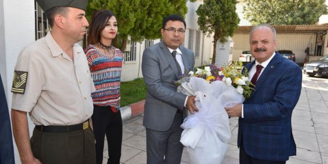 Vali Çakacak Veda Ziyaretlerini Sürdürüyor