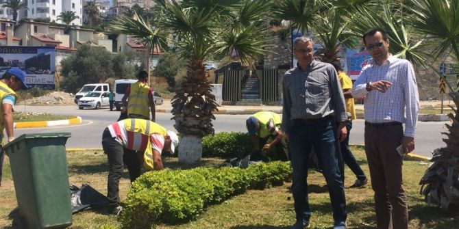 Büyükşehir Ada Sahillerini Bayrama Hazırlıyor