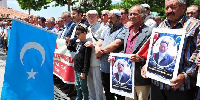 Çin’de İşkence Sonucu Hayatını Kaybeden Alim Damollam İçin Gıyabi Cenaze Namazı Kılındı