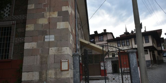 Kastamonu’da Camiye Giren Hırsızlar, Hayır Paralarını Çaldı