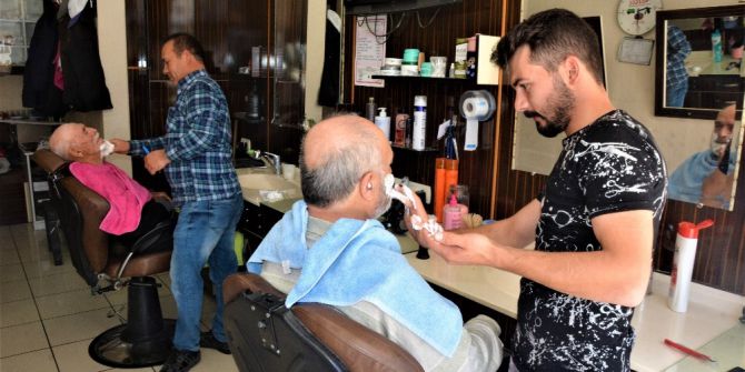 Bayram Esnafın Yüzünü Güldürdü