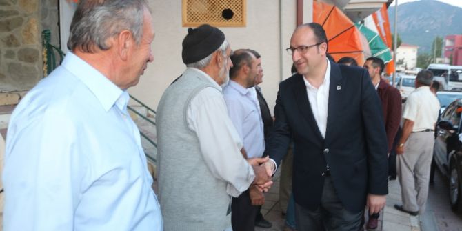 Ak Parti Teşkilatı, Sarıcakaya’daki İftar Yemeğinde Buluştu