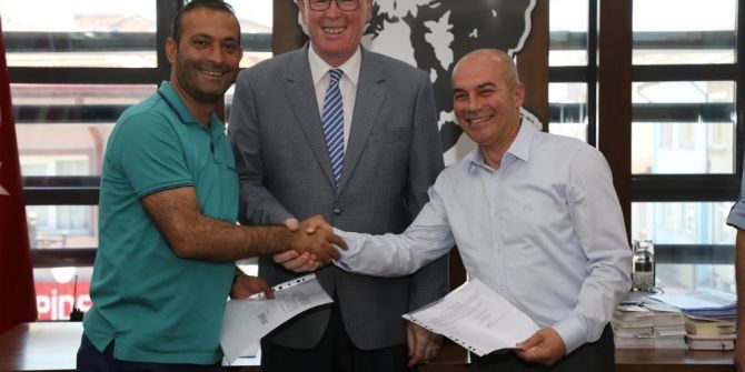 Bayram Öncesi İşçilere İkramiye