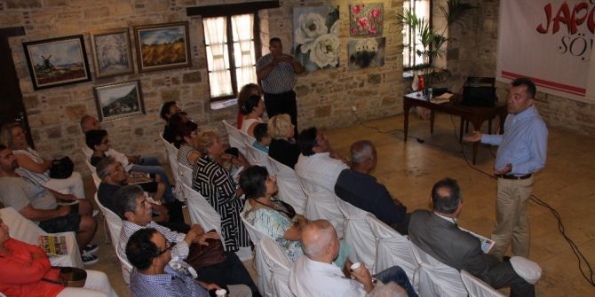 Kuşadası’nda ’Bir Japonya Söyleşisi’ Yapıldı