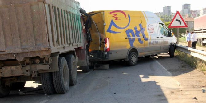 Samsun’da Zincirleme Kaza: 3 Yaralı