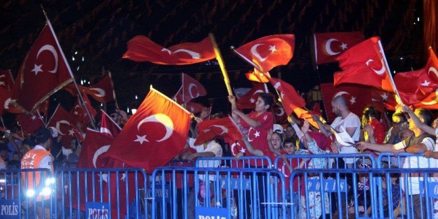 Demokrasi Meydanında Demokrasi Nöbeti 25. Gününde