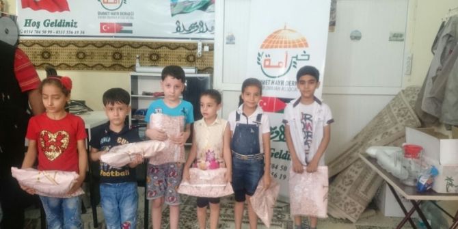 İyilikder Yetimleri Sevindirdi