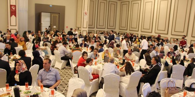 Trabzon’da Şehit Aileleri Ve Gazilerle İftar Programı