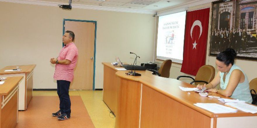 Belediye Personeline İş Sağlığı Eğitimi