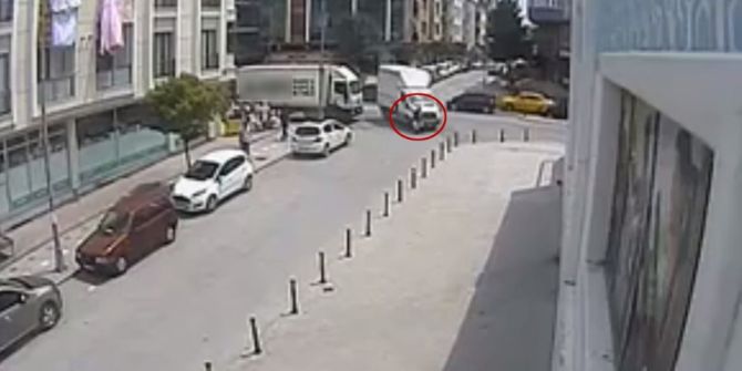 Kamyonun Suriyeli Kadını Ezme Anı Kamerada