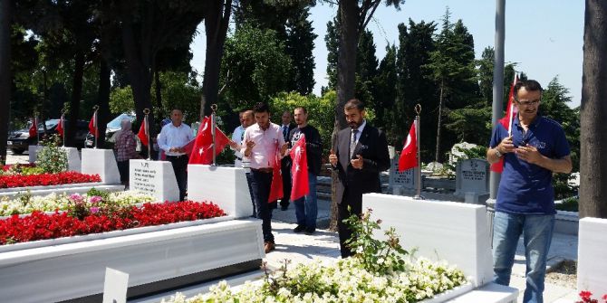 15 Temmuz Gazileri, 15 Temmuz Şehitlerinin Kabirlerini Ziyaret Etti