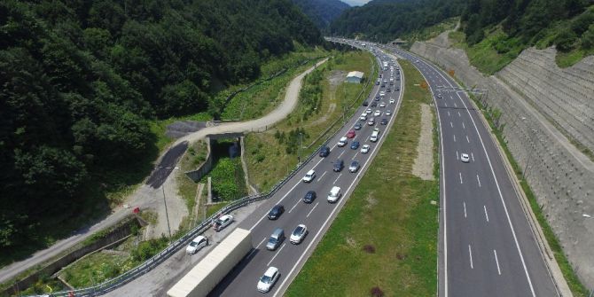 Bayram Trafiği Drone’la Görüntülendi