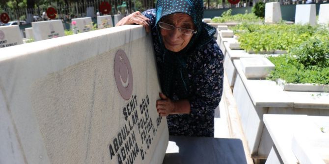 Arefe Günü Şehitlik Ziyaretinde Duygusal Anlar