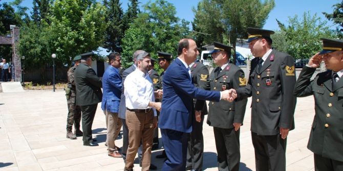 Adıyaman Protokolü Şehitliği Ziyaret Etti