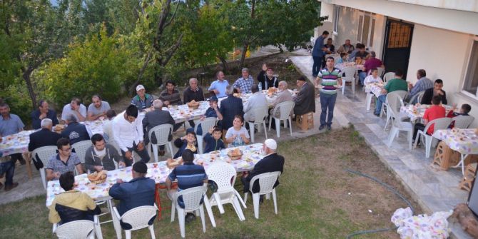 Çetmi Köyü Sakinleri İftarda Buluştu