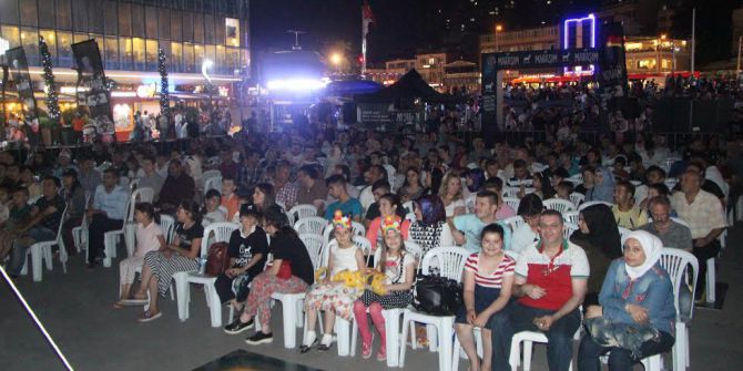 Bursa’da Ödüllü Maraş Dondurması İzdihamı