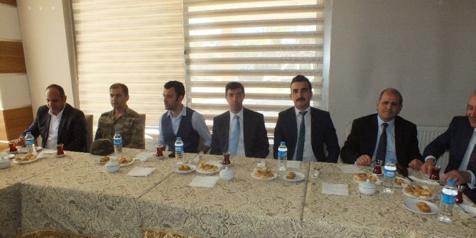 Malazgirt’te Bayramlaşma Töreni