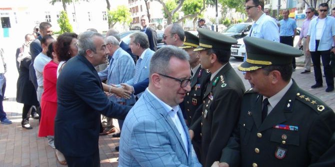 Tekirdağ’da Bayramlaşma Töreni Yoğun Katılımla Gerçekleşti