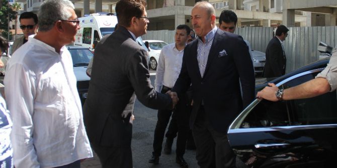 Bakan Çavuşoğlu, Memleketi Alanya’da Hemşehrileriyle Bayramlaştı