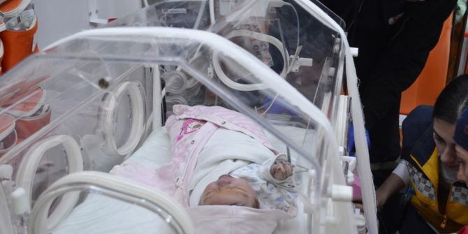 Poşet İçinde Çöpe Atılan Bebek Hayata Tutunamadı
