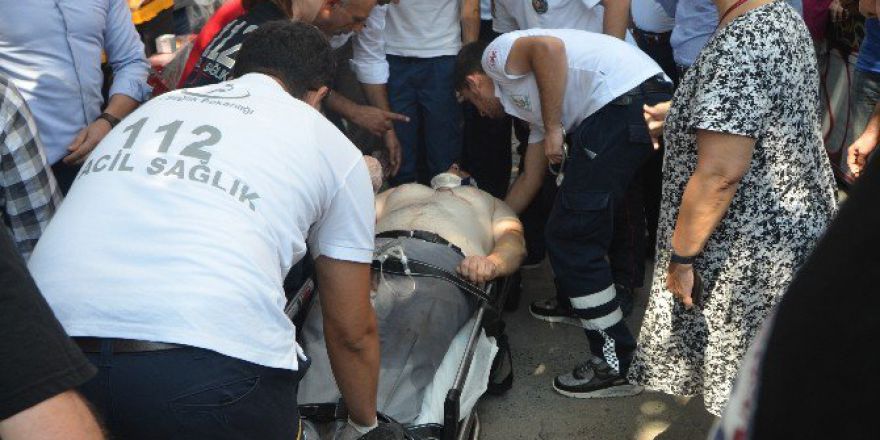 Lokantanın Duvarı Yemek Yiyenlerin Üzerine Çöktü