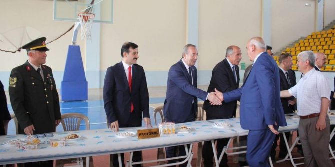 Sungurlu’da Asırlık Bayramlaşma Geleneği