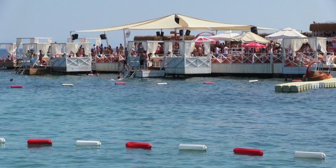 Bodrum Sahilleri Doldu Taştı