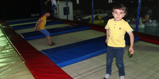 Bayramlarda Onları İçeride Tutmak İmkansız