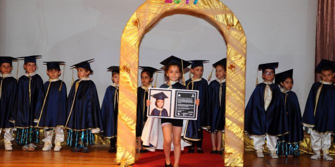 İlk Mezuniyet, İlk Gurur