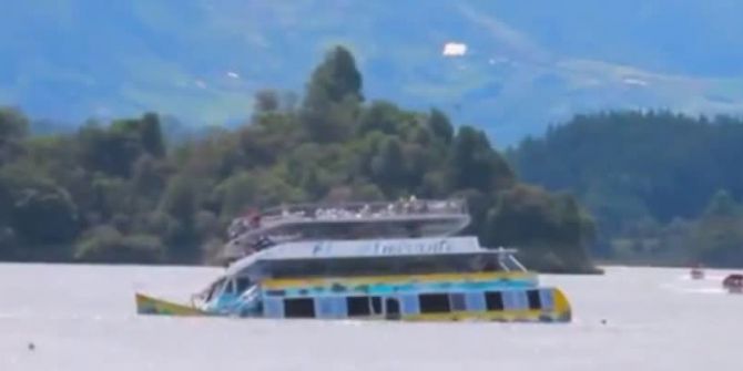 Kolombiya Açıklarında Tekne Battı: 6 Ölü